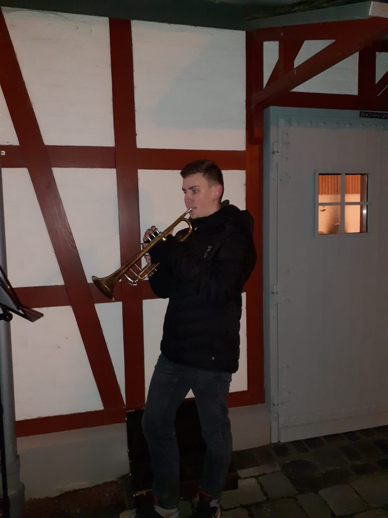 8.12.2024 Lebender Adventskalender Dorfstube